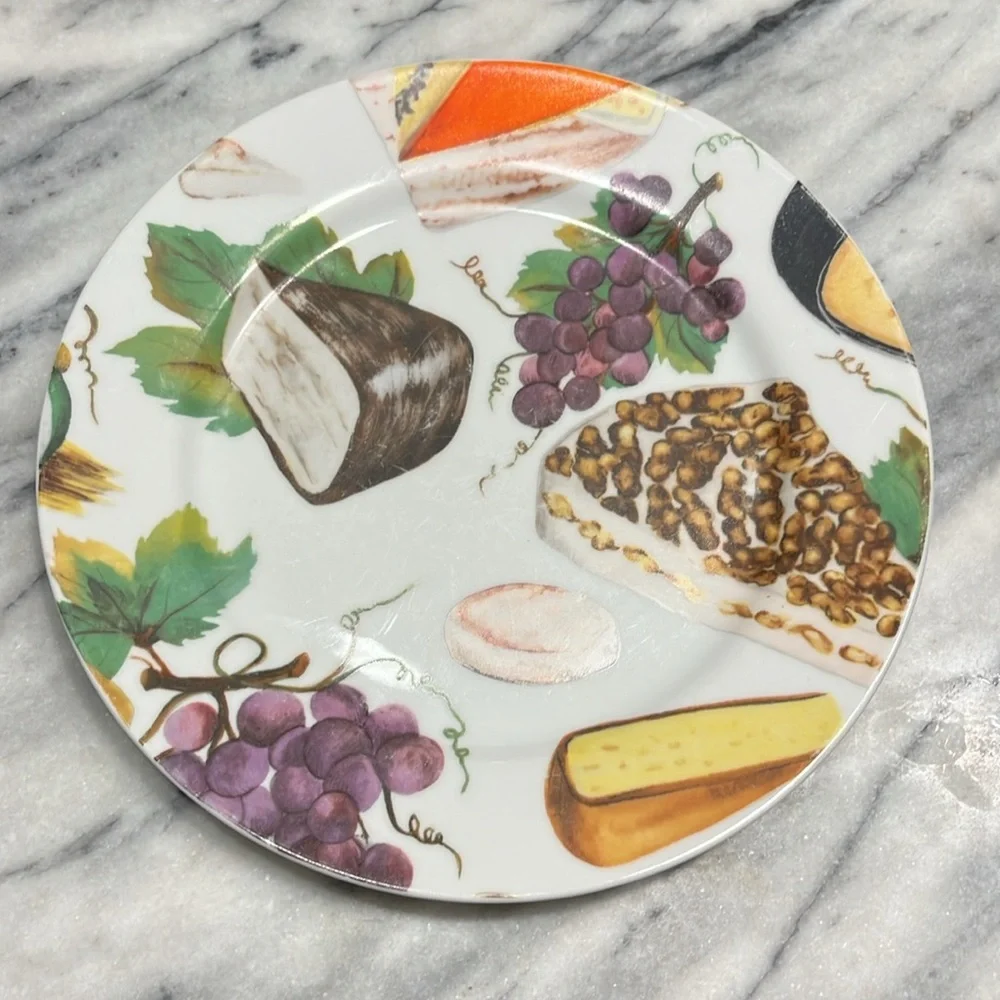 8 Appetizer - Salad Vin Fromage Cheese & Grapes  Plates 8" - Picture 2 of 15